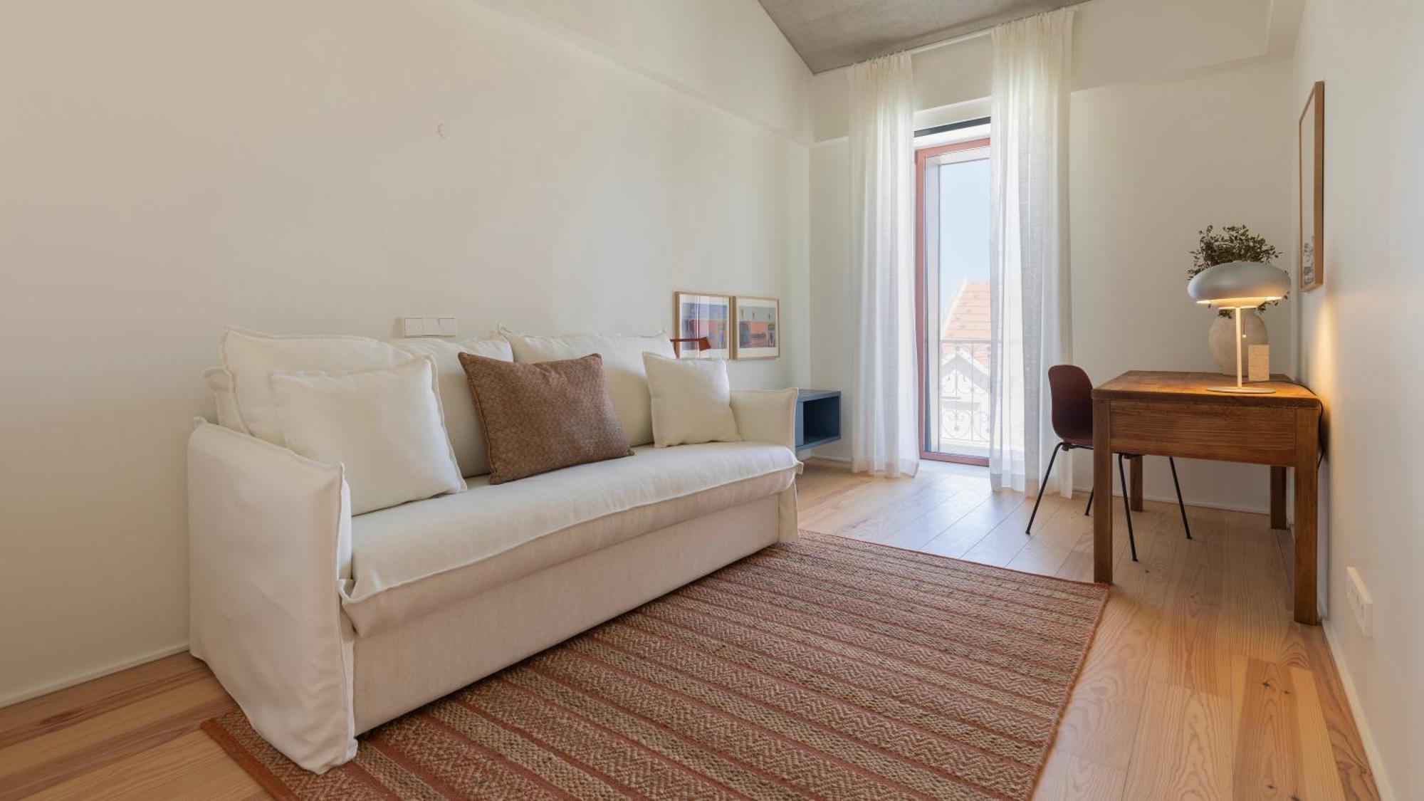 Apartment Artsy 3bdr Duplex By Lovelystay
