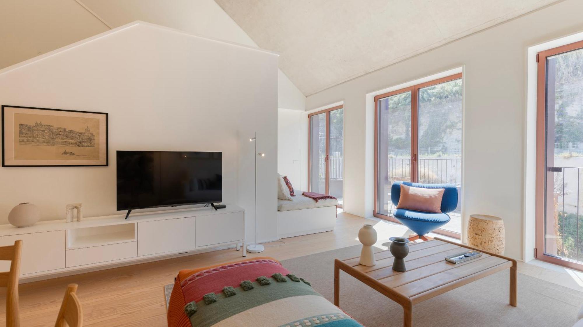 Apartment Artsy 3bdr Duplex By Lovelystay Lissabon